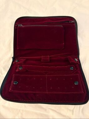 Source Unknown Men’s Velvet Travel Organizer - Burgundy
